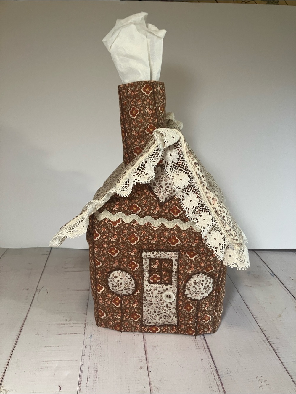 Vintage Cottagecore Quilted Fabric House Tissue Cover